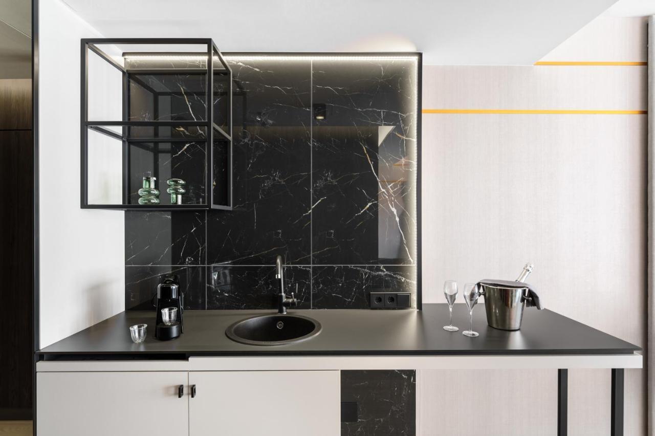 Emerald Downtown Luxury Suites By Continental Group Budapest Eksteriør billede