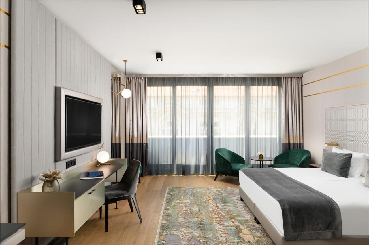 Emerald Downtown Luxury Suites By Continental Group Budapest Eksteriør billede