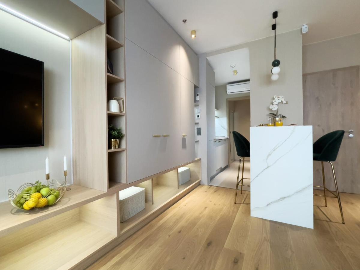 Emerald Downtown Luxury Suites By Continental Group Budapest Eksteriør billede