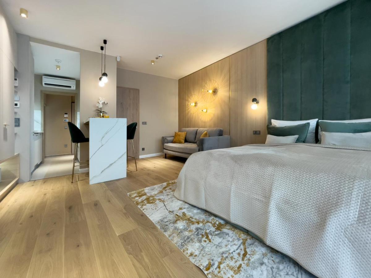 Emerald Downtown Luxury Suites By Continental Group Budapest Eksteriør billede