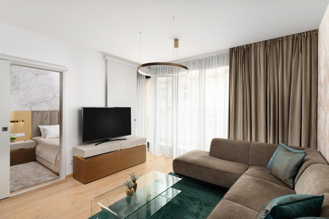 Emerald Downtown Luxury Suites By Continental Group Budapest Eksteriør billede