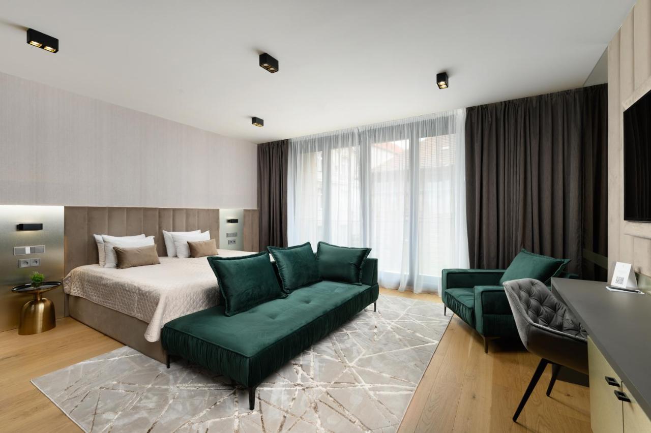 Emerald Downtown Luxury Suites By Continental Group Budapest Eksteriør billede