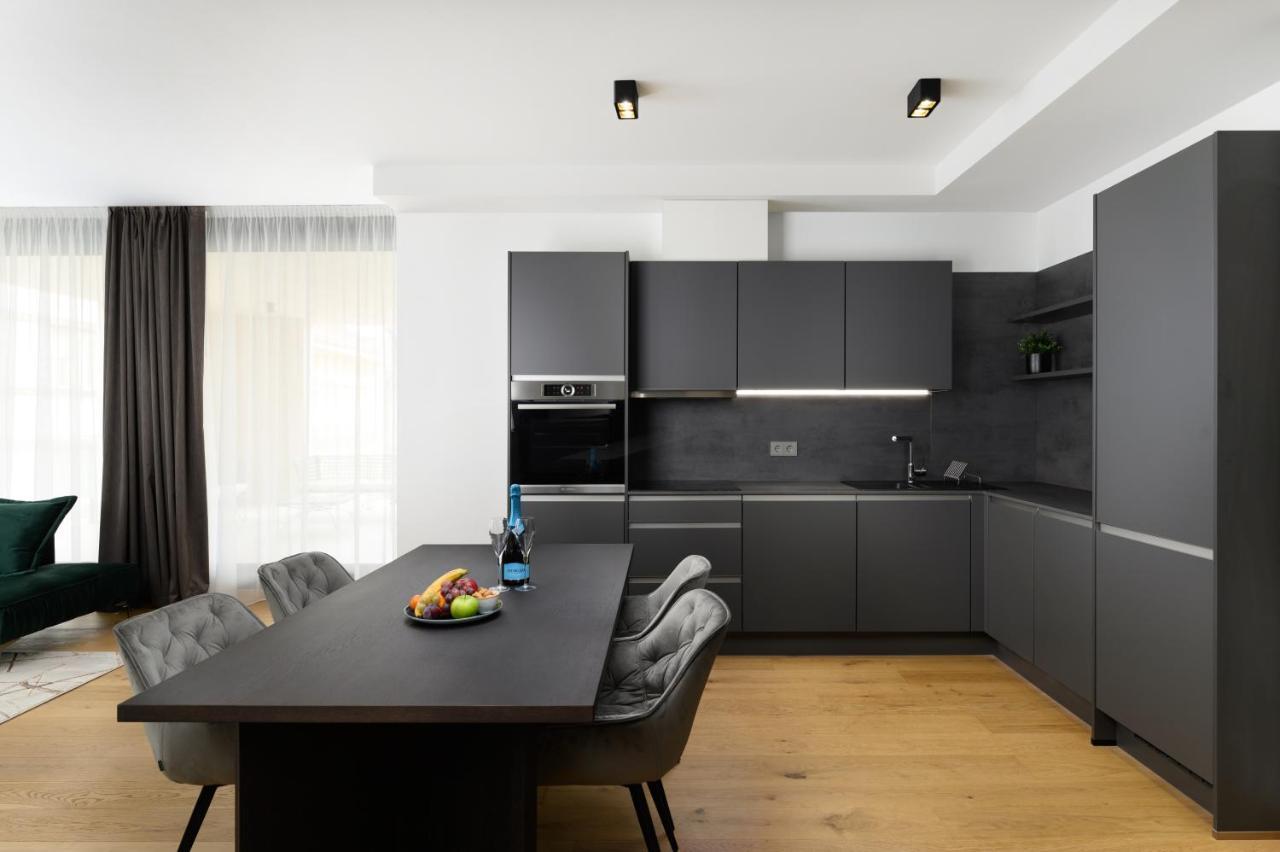 Emerald Downtown Luxury Suites By Continental Group Budapest Eksteriør billede