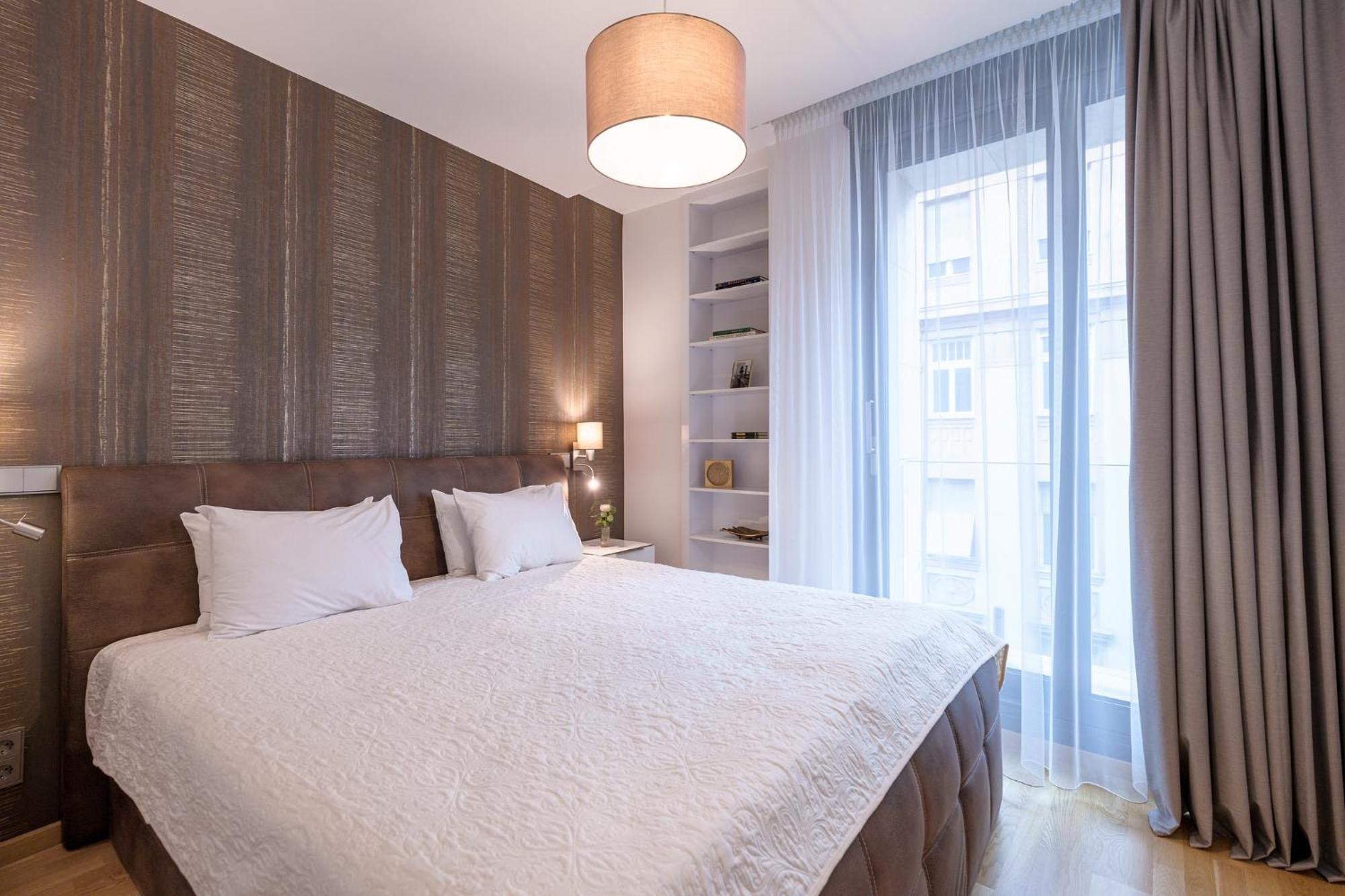 Emerald Downtown Luxury Suites By Continental Group Budapest Eksteriør billede