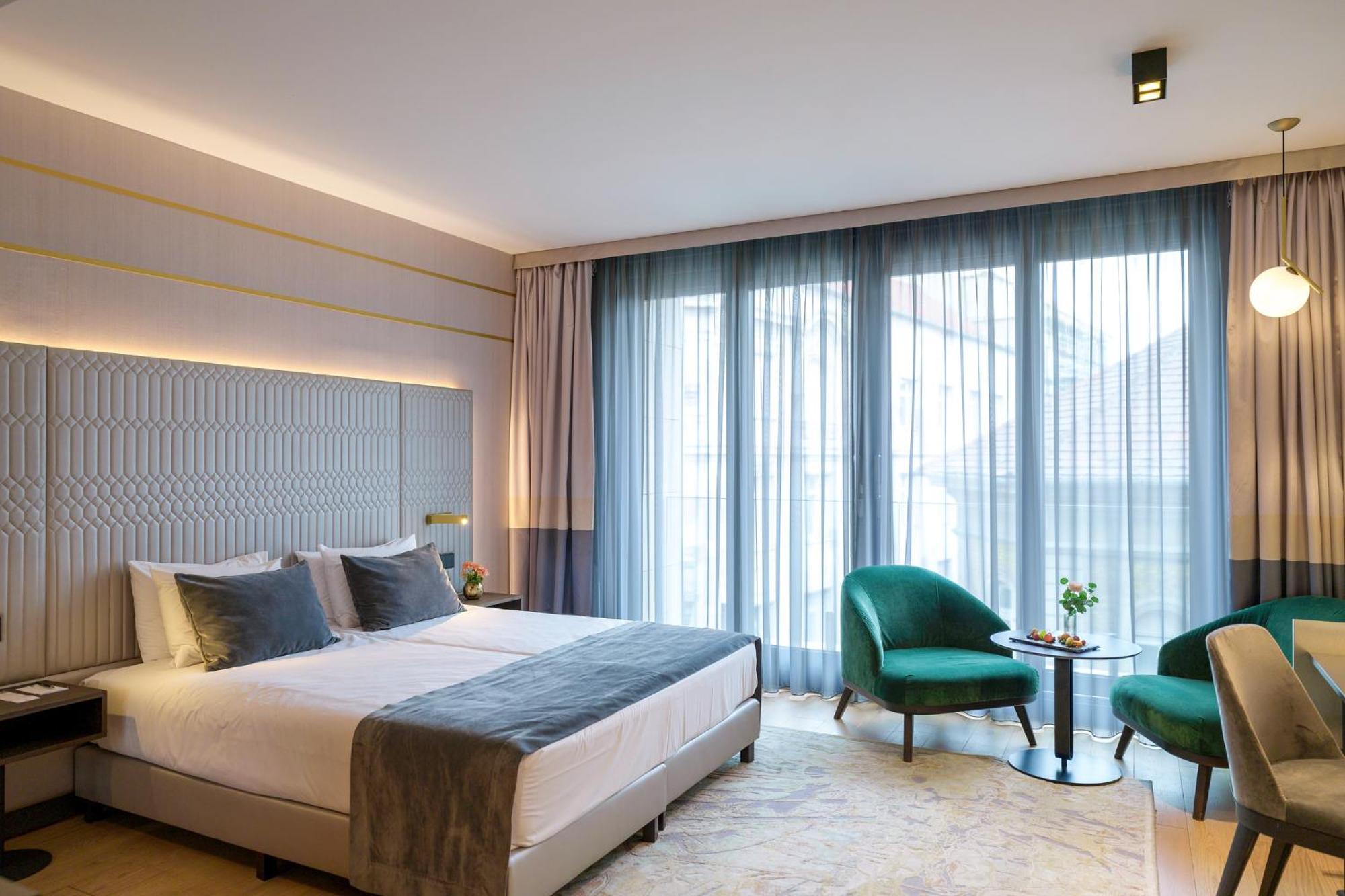 Emerald Downtown Luxury Suites By Continental Group Budapest Eksteriør billede